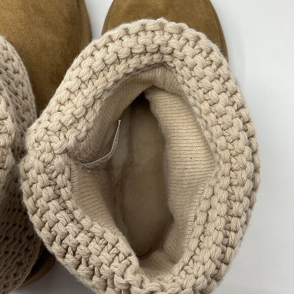 UGG Darrah Girls Sweater Knit Chestnut Suede Sheepskin Foldover Button 5 Kids - Picture 13 of 16